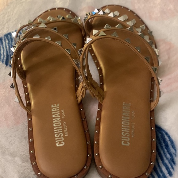 Tan leather sandals with silver studs size 8.5 - Picture 4 of 8